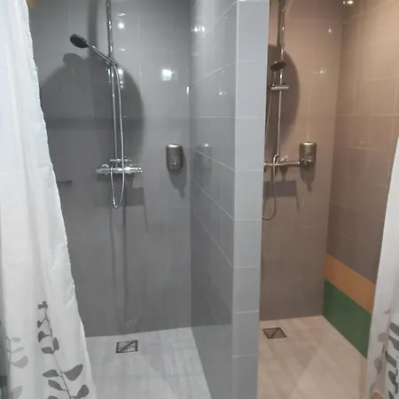Kapsuła Hostel *